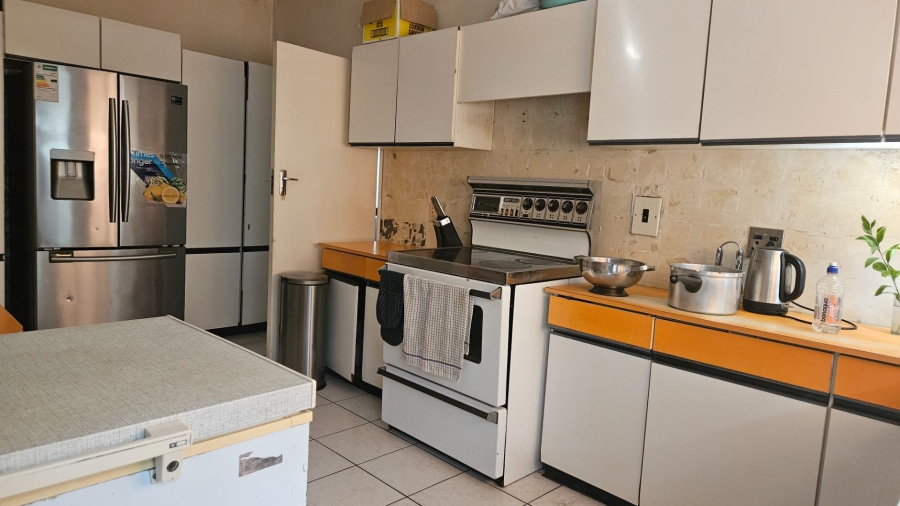4 Bedroom Property for Sale in Newlands Western Cape